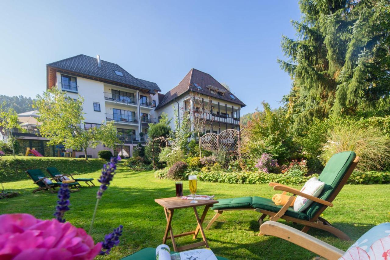 Waldhotel Felsentor ハウエンシュタイン エクステリア 写真